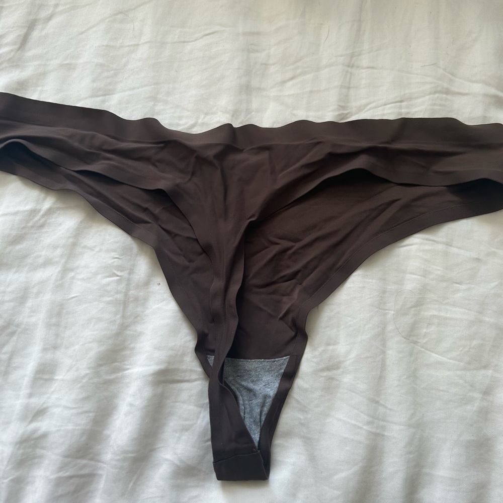 undies - Picture 2 of 2